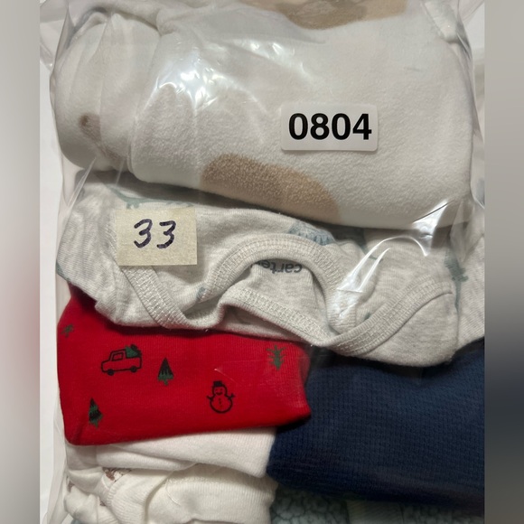 Carter's Baby Clothing Set in White, Red, and Blue Size 9 months - Picture 6 of 6